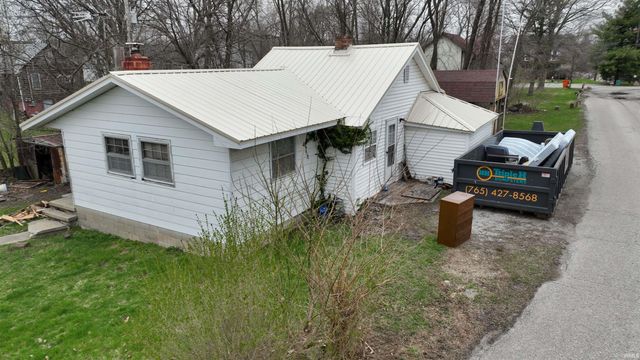 4915 E White Point Drive, Monticello, IN 47960