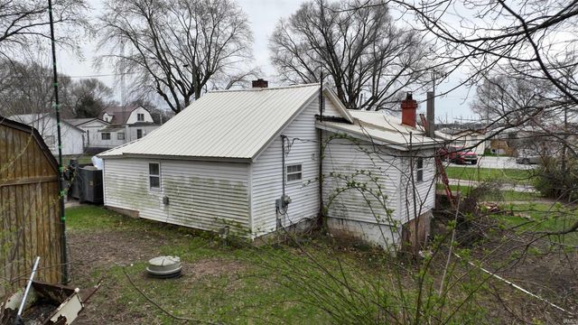 4915 E White Point Drive, Monticello, IN 47960