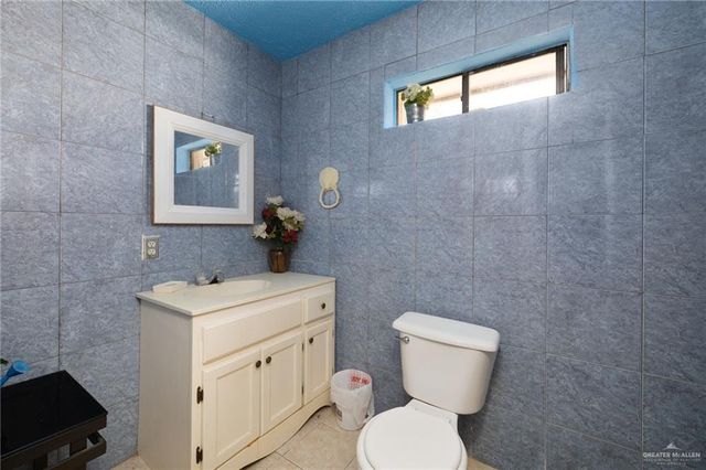 208 Aurora Road, Mission, TX 78572