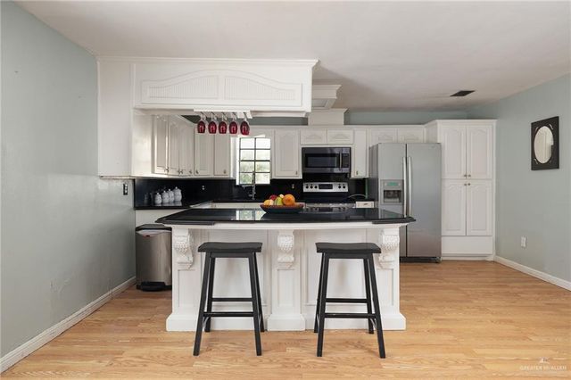 208 Aurora Road, Mission, TX 78572