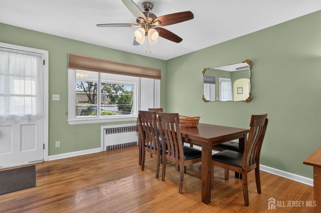 952 Cranbury Cross Road, North Brunswick, NJ 08902