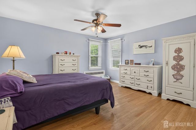 952 Cranbury Cross Road, North Brunswick, NJ 08902