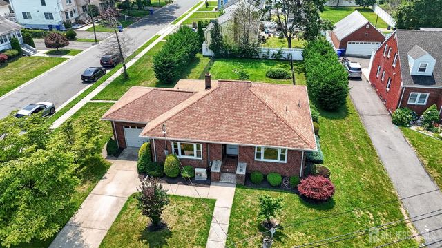 952 Cranbury Cross Road, North Brunswick, NJ 08902