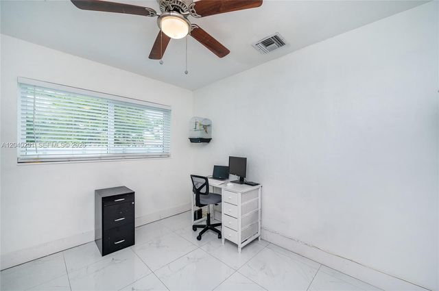 20001 NW 14th Ave, Miami Gardens, FL 33169