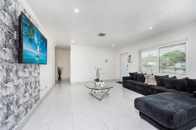 20001 NW 14th Ave, Miami Gardens, FL 33169