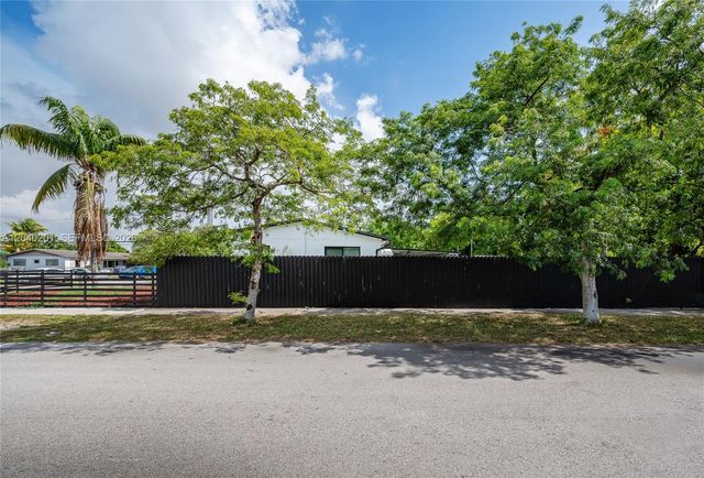 20001 NW 14th Ave, Miami Gardens, FL 33169