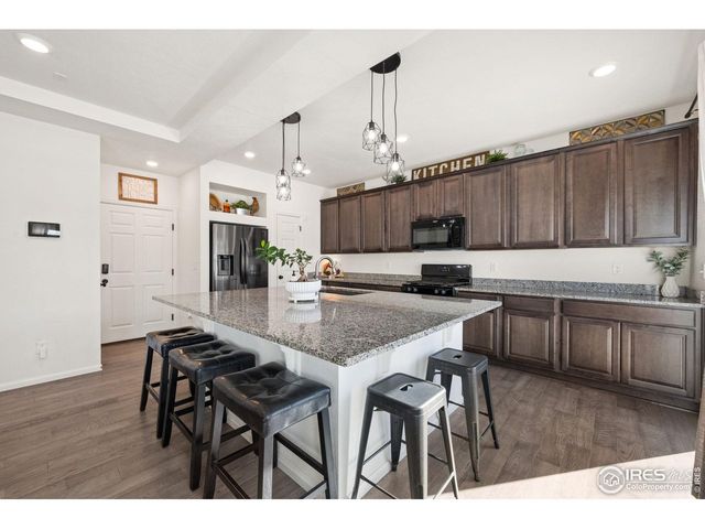 3660 Abbotswood Dr, Johnstown, CO 80534