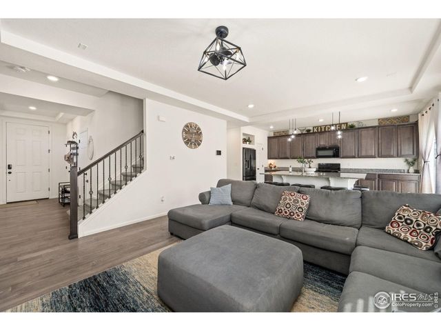 3660 Abbotswood Dr, Johnstown, CO 80534