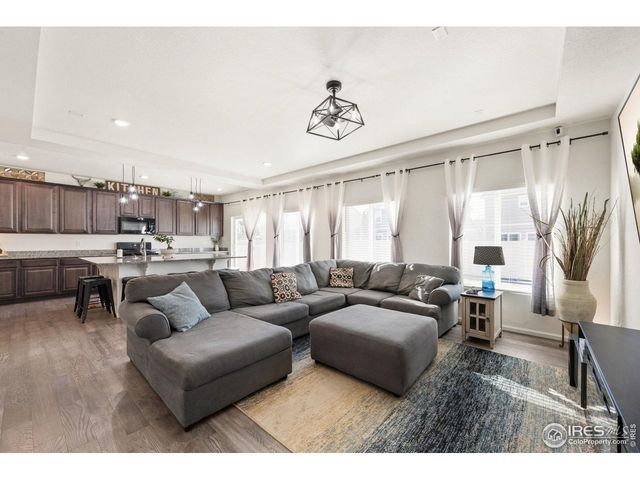 3660 Abbotswood Dr, Johnstown, CO 80534