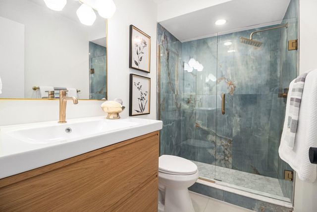 654 Greenhills Drive, Ann Arbor, MI 48105