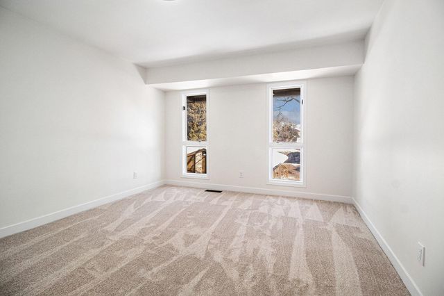 654 Greenhills Drive, Ann Arbor, MI 48105