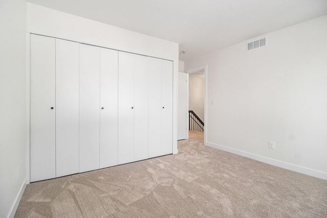 654 Greenhills Drive, Ann Arbor, MI 48105