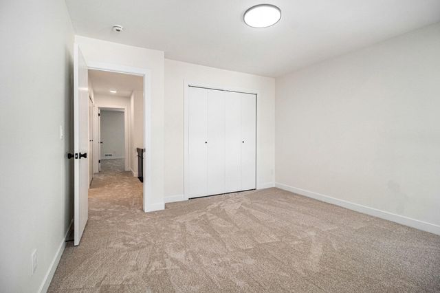 654 Greenhills Drive, Ann Arbor, MI 48105