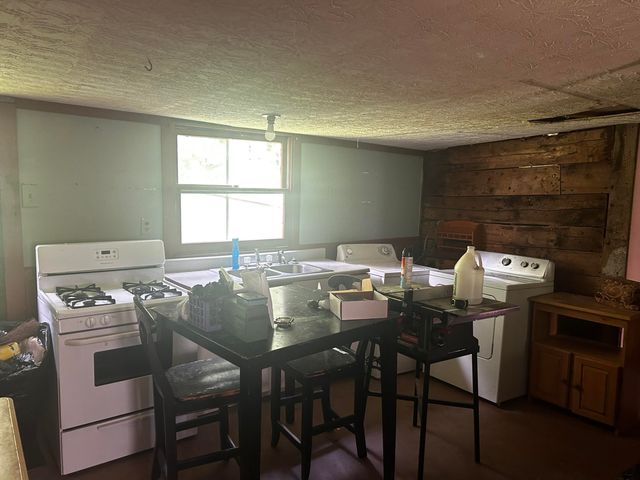 53 FAIRLANE Drive, Vanceburg, KY 41179