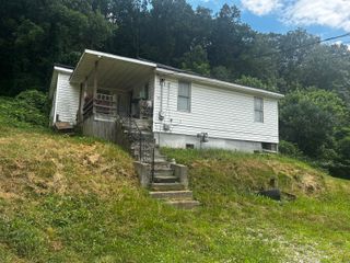 53 FAIRLANE Drive, Vanceburg, KY 41179