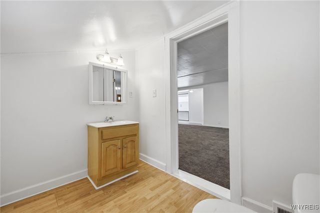 6043 Old Niagara Road, Lockport Town, NY 14094