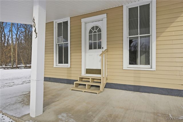 6043 Old Niagara Road, Lockport Town, NY 14094