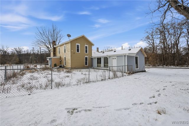 6043 Old Niagara Road, Lockport Town, NY 14094