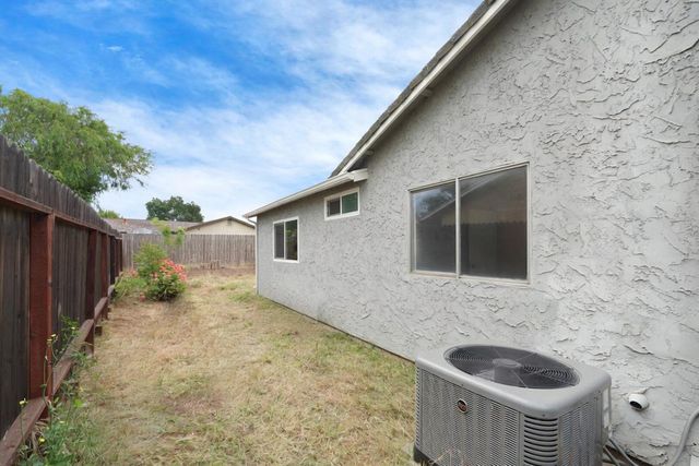 6304 Sky Vista Ct, Citrus Heights, CA 95621