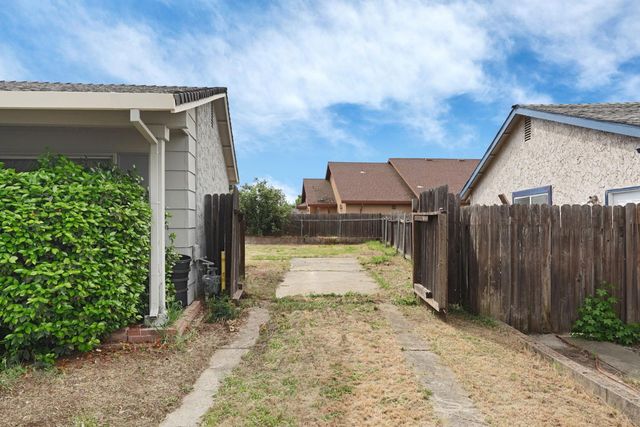 6304 Sky Vista Ct, Citrus Heights, CA 95621
