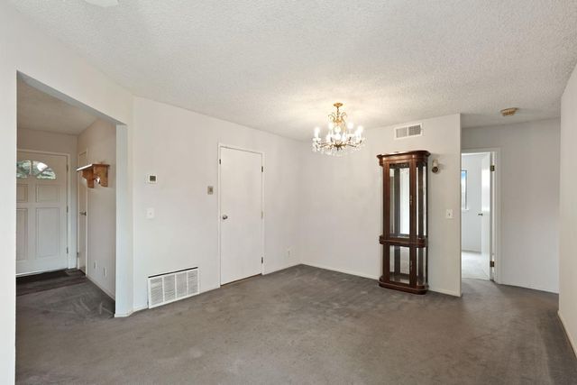 6304 Sky Vista Ct, Citrus Heights, CA 95621