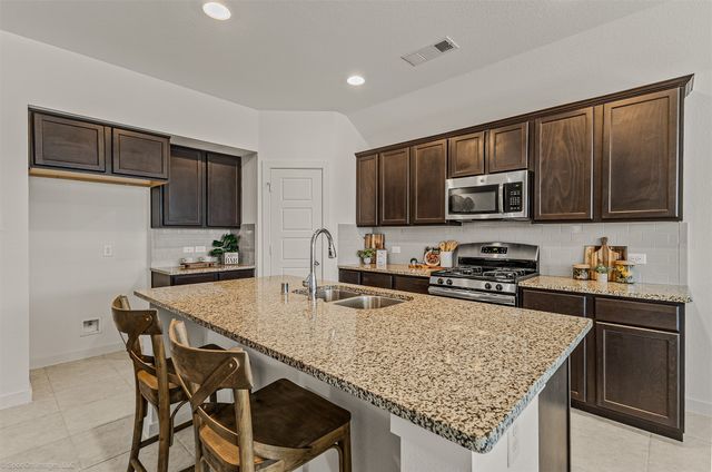 1720 Long Meadow Road, Wylie, TX 75098