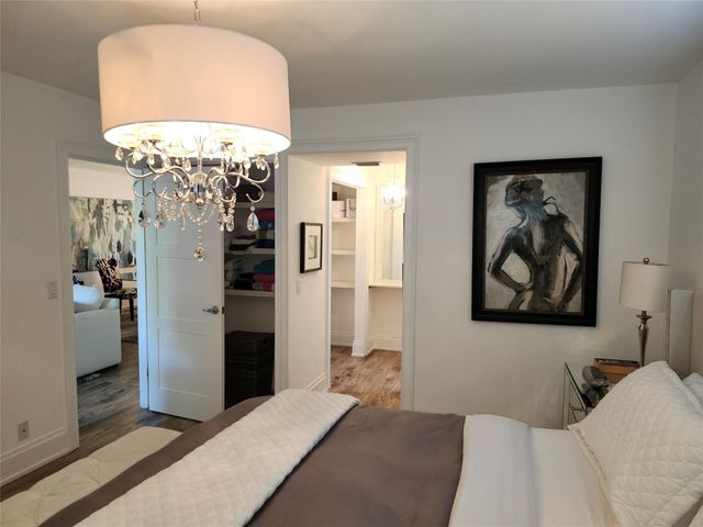 301 Cambridge Road 301, Hollywood, FL 33024