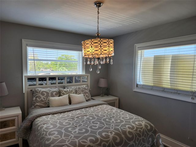 301 Cambridge Road 301, Hollywood, FL 33024