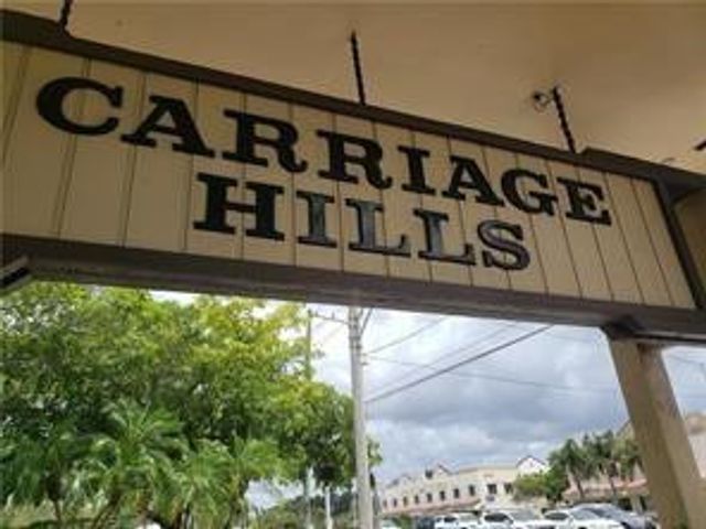301 Cambridge Road 301, Hollywood, FL 33024