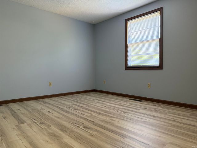 4011 Thornbury Place, Fort Wayne, IN 46804