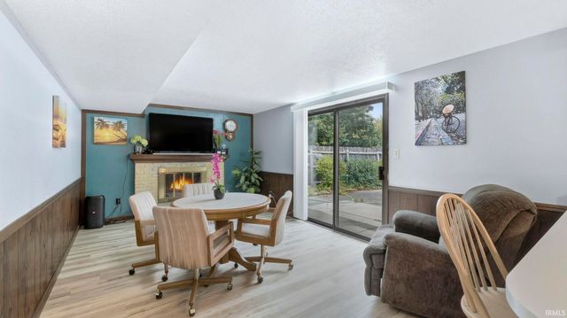 4011 Thornbury Place, Fort Wayne, IN 46804