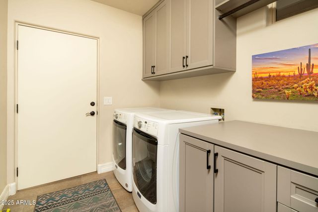 9847 E HIDDEN GREEN Drive, Scottsdale, AZ 85262