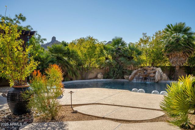 9847 E HIDDEN GREEN Drive, Scottsdale, AZ 85262