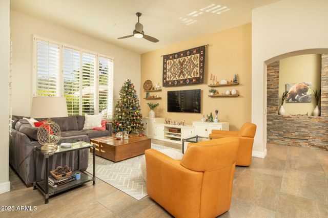 9847 E HIDDEN GREEN Drive, Scottsdale, AZ 85262