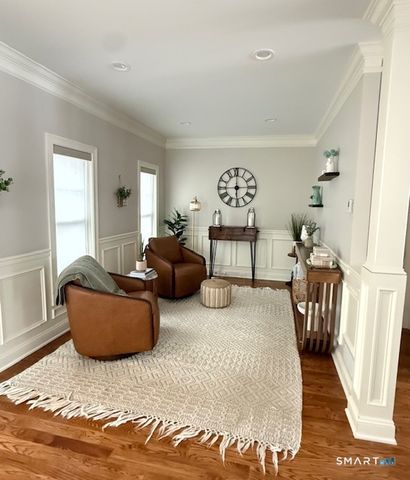 500 River Road 3, Shelton, CT 06484