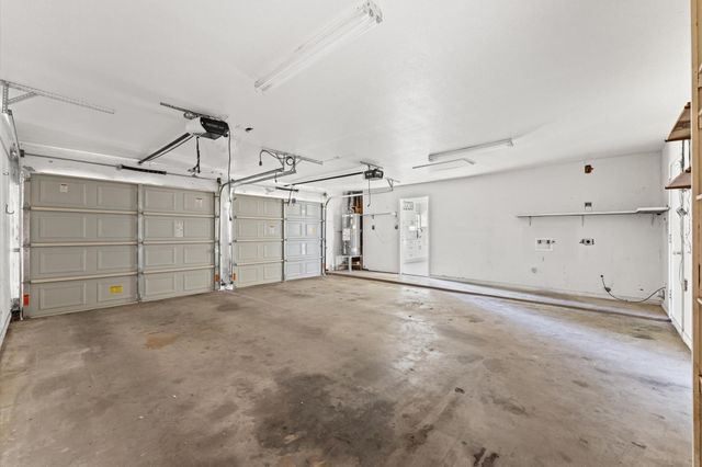 2702 Crowell Lane, Baytown, TX 77521