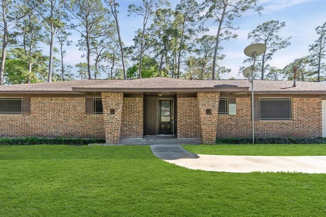 2702 Crowell Lane, Baytown, TX 77521
