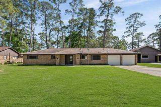 2702 Crowell Lane, Baytown, TX 77521