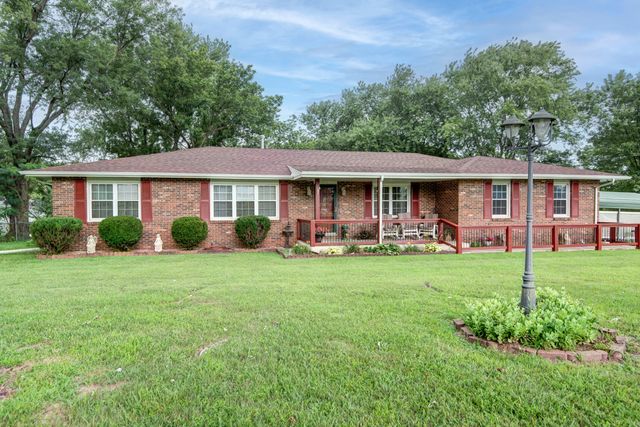 2369 N Farm Road 101, Springfield, MO 65802