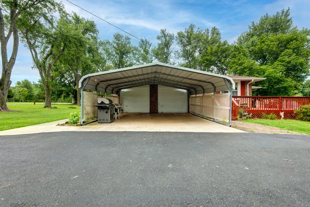 2369 N Farm Road 101, Springfield, MO 65802