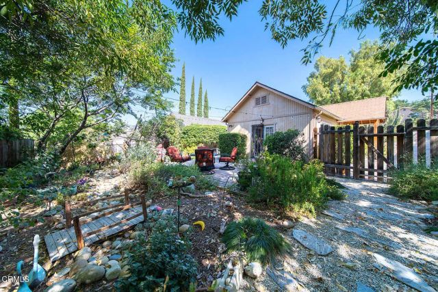 8950 Oswego Street, Los Angeles, CA 91040
