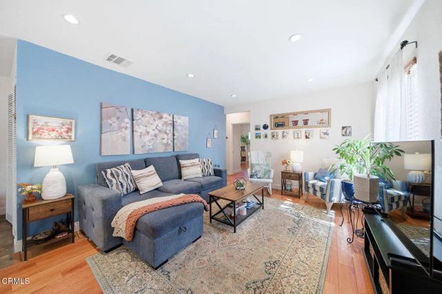 8950 Oswego Street, Los Angeles, CA 91040