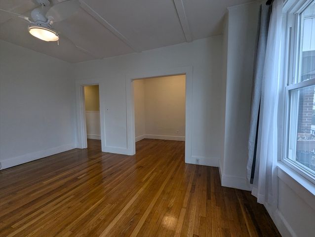 22 Auburn St 2, Malden, MA 02148