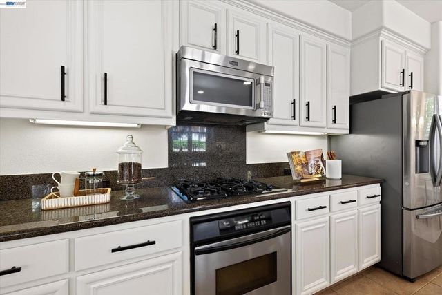 8307 Saturn Park Dr, San Ramon, CA 94582
