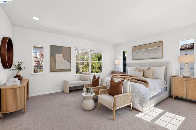8307 Saturn Park Dr, San Ramon, CA 94582