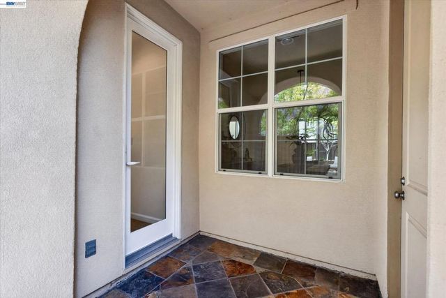 8307 Saturn Park Dr, San Ramon, CA 94582