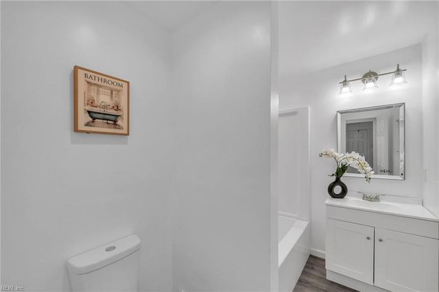 5707 Holy Neck RD, Suffolk, VA 23437