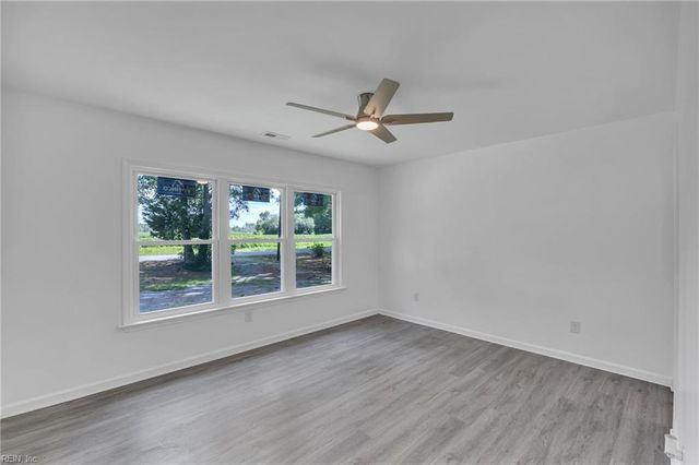 5707 Holy Neck RD, Suffolk, VA 23437