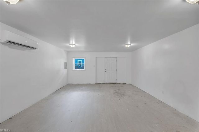 5707 Holy Neck RD, Suffolk, VA 23437