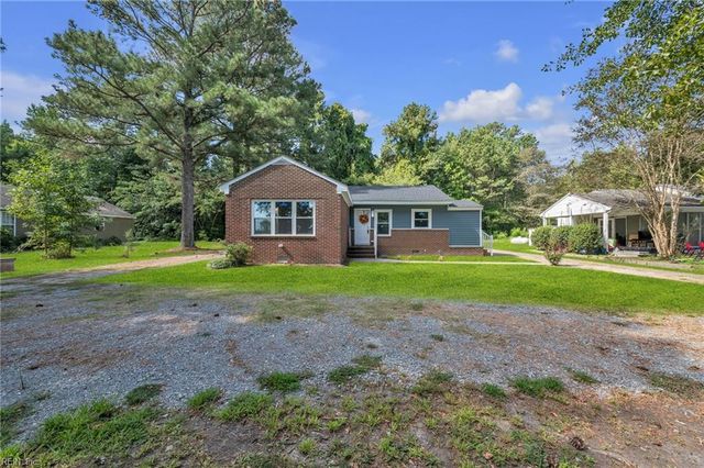 5707 Holy Neck RD, Suffolk, VA 23437